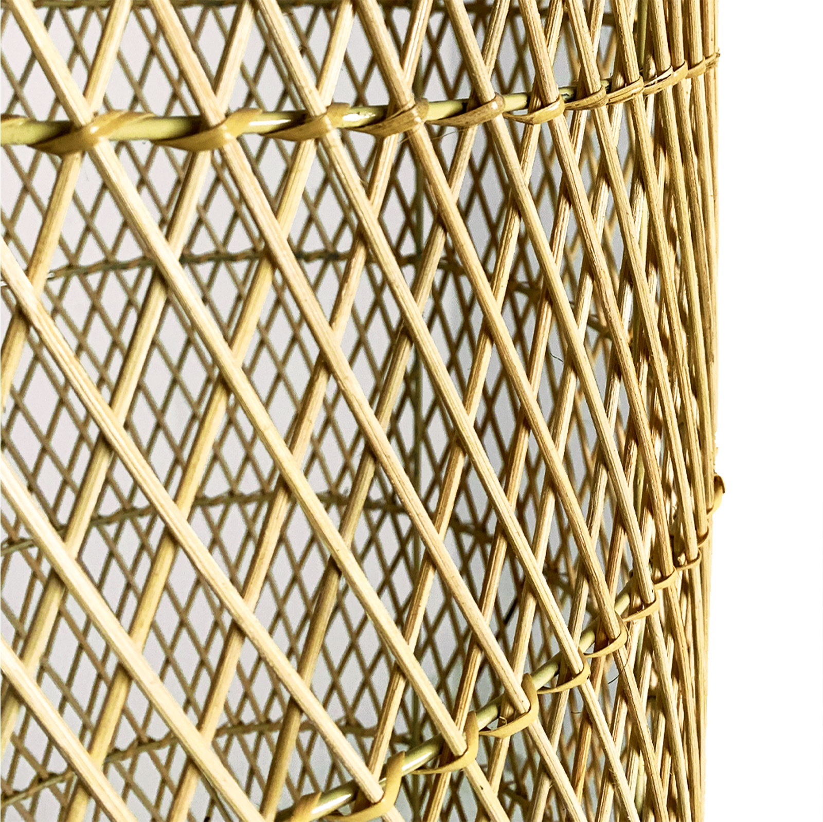 Occi : Rattan Shaggy Pendant, Natural