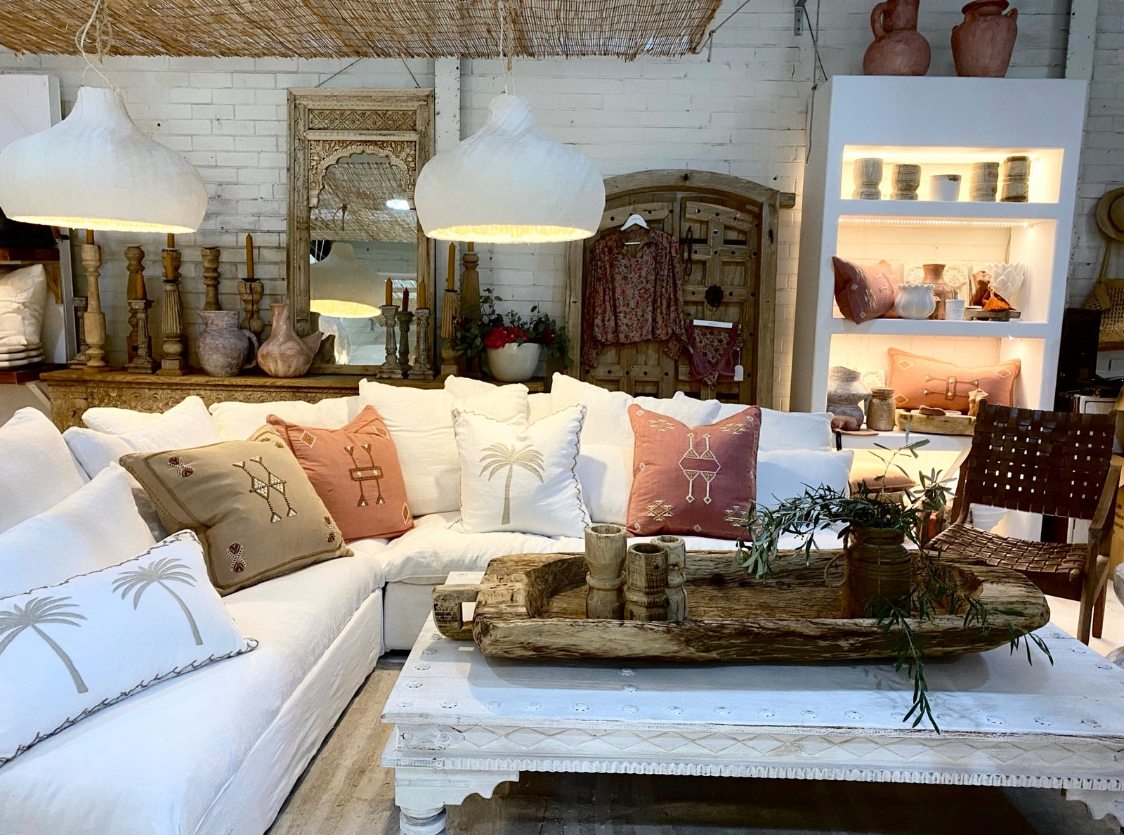 Aquarius : Fish Trap Clay Pendant Light