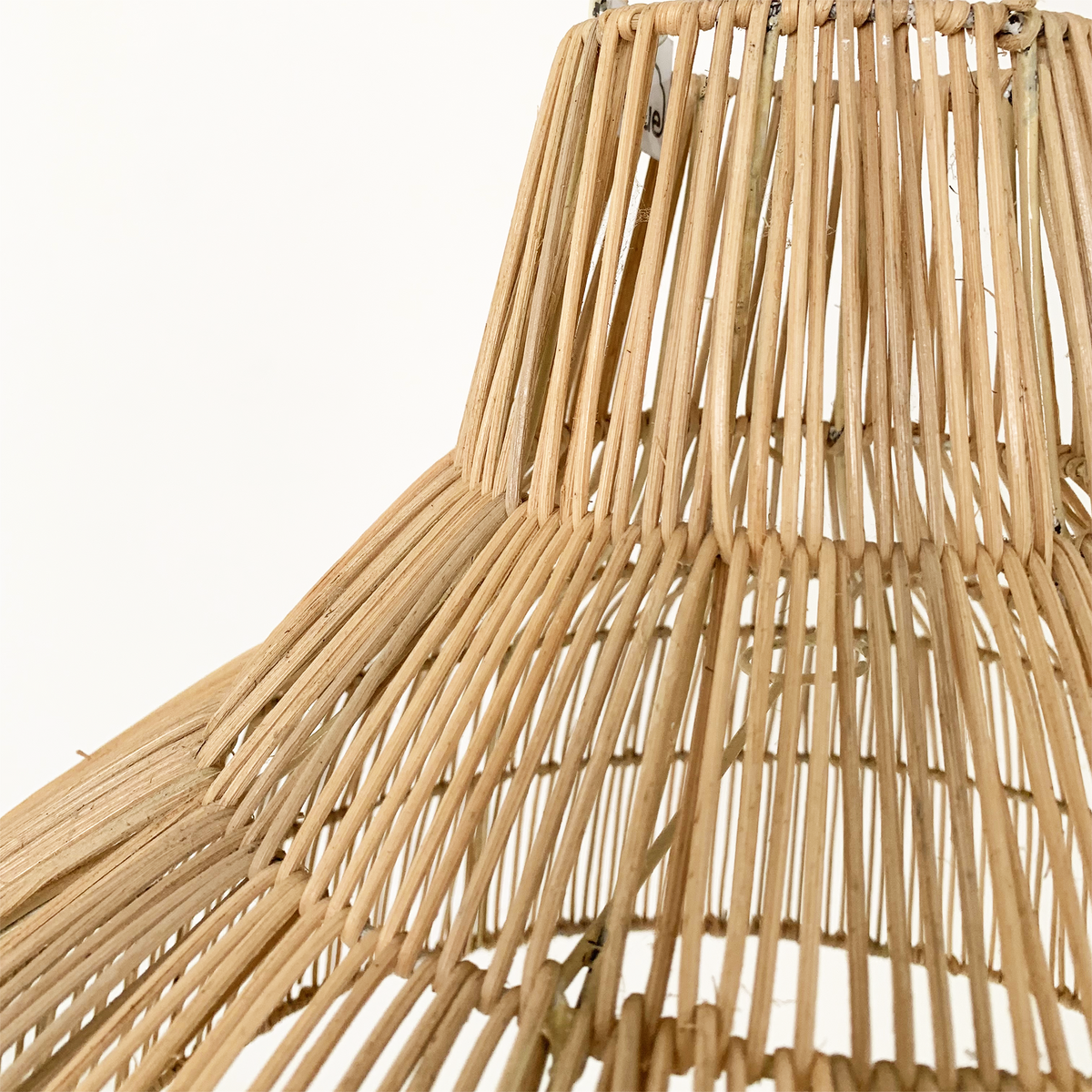 Farah : Rattan Pendant, Natural