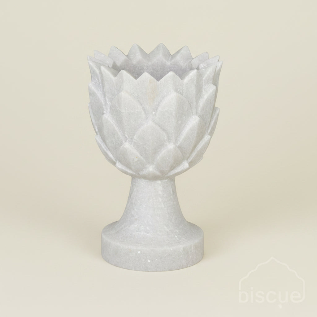 Serina : Marble Lotus Candle holder
