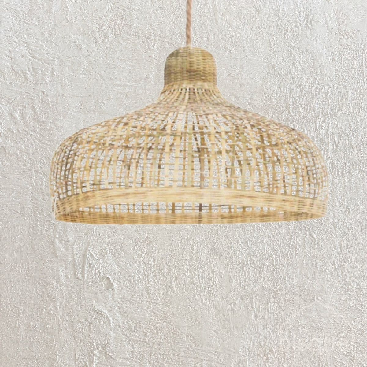 Laloma : Bamboo Pendant with Diamond Pattern