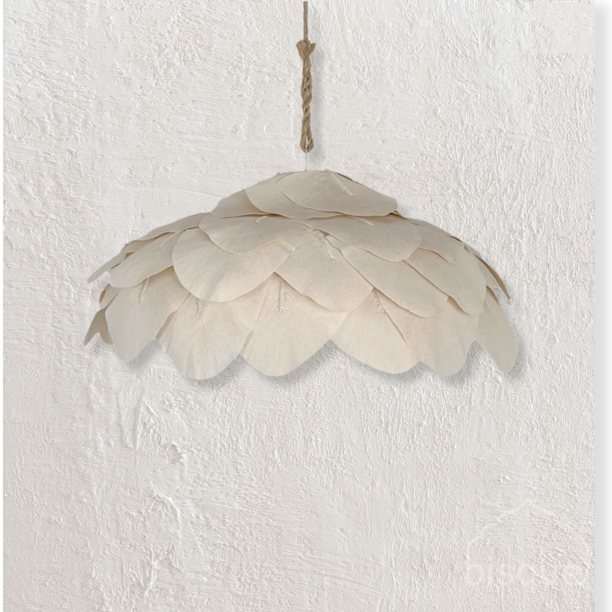 Katar : Wide cotton petal pendant small