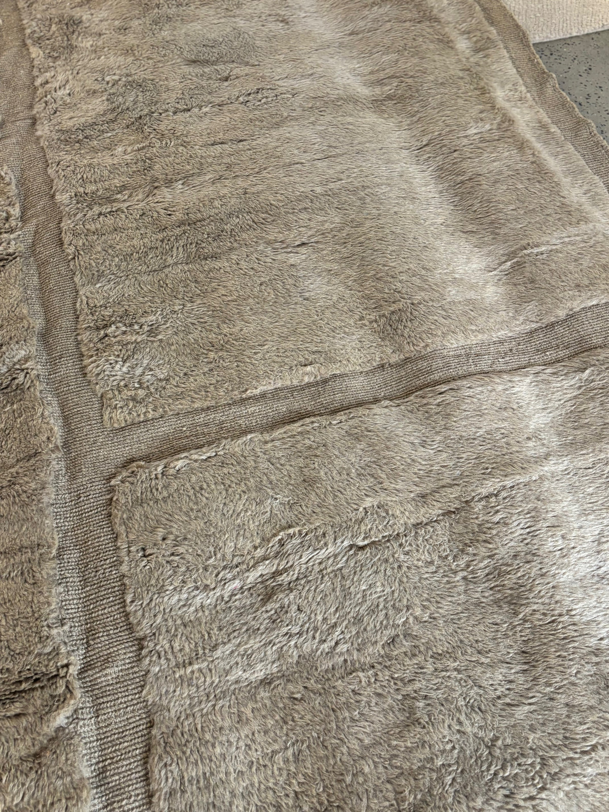 Rabat : Moroccan Rug, Taupe, Large