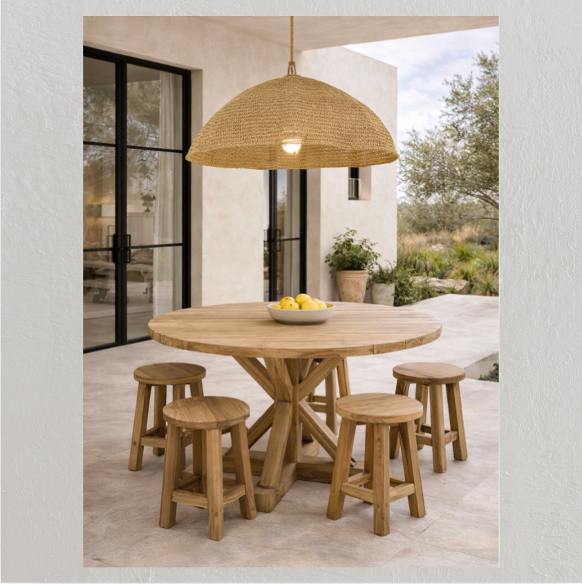 Budi :Teak Outdoor Round Dining Table Natural