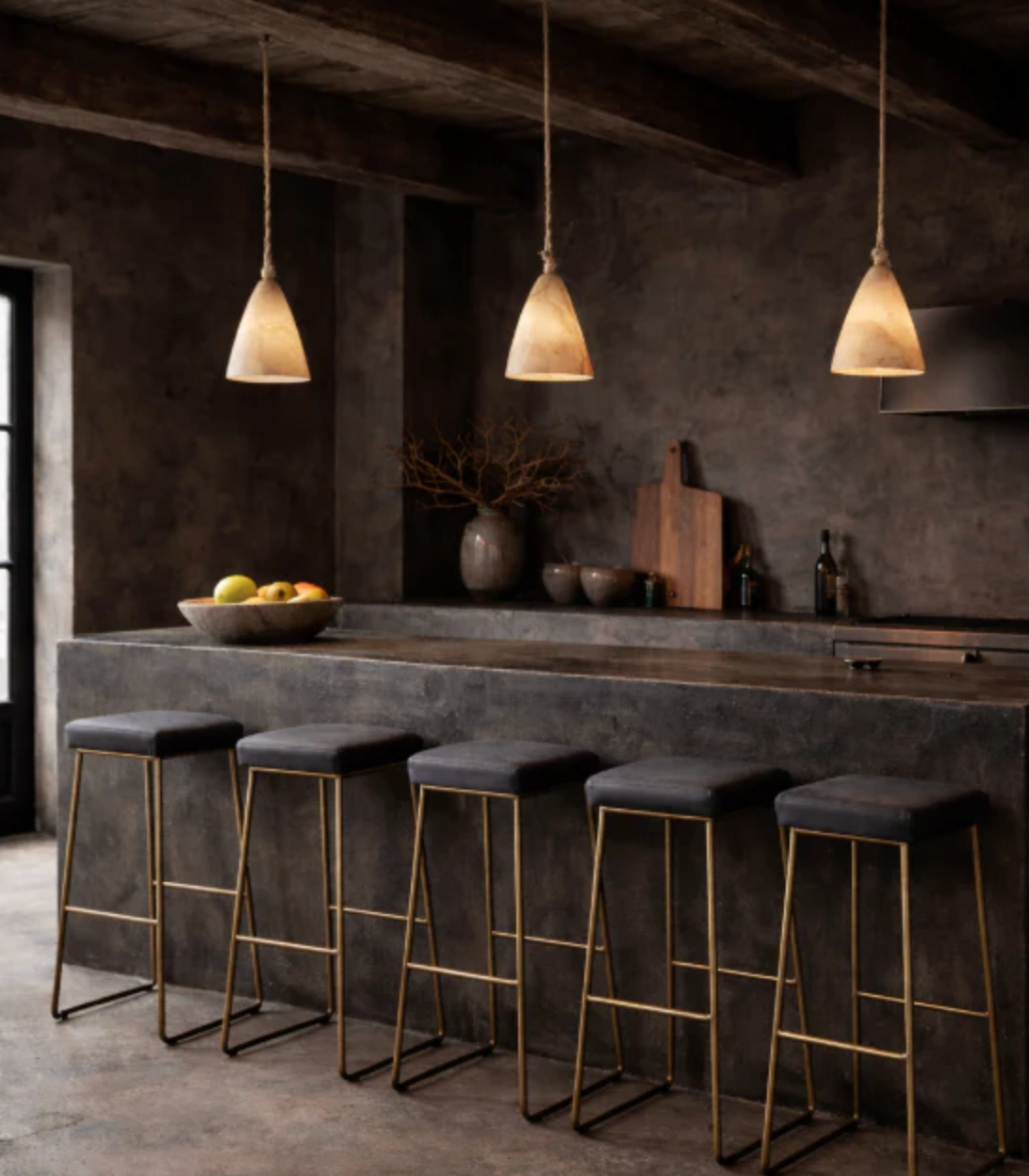 Santan : Polished Onyx cone pendant.