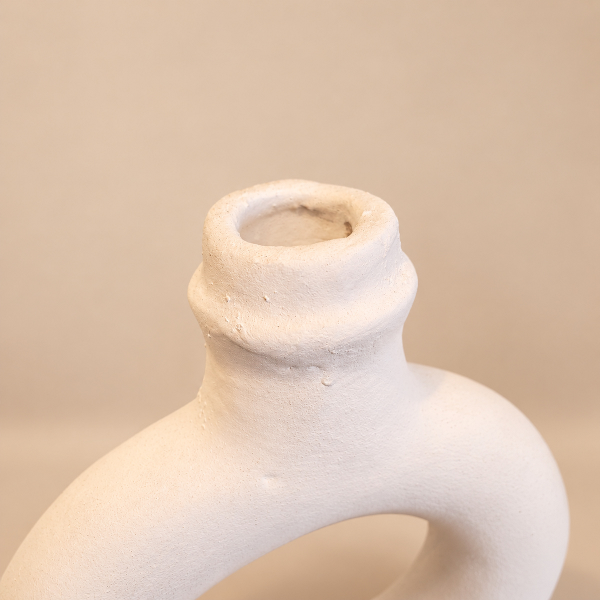 Candle Holder : Hewell : Terracotta Single “O” | White