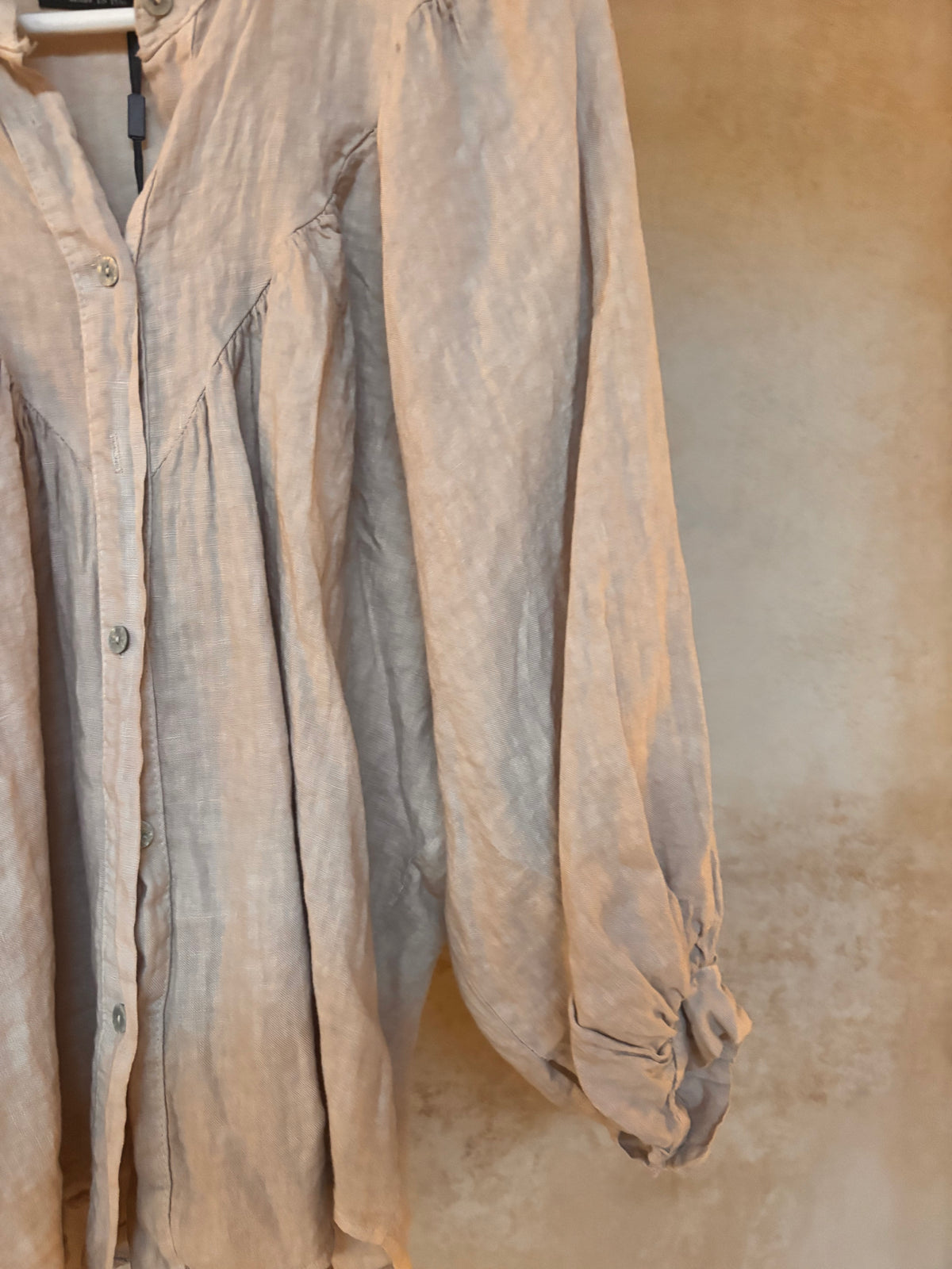 Italian Linen : Alba: Top, S/M: Ecru
