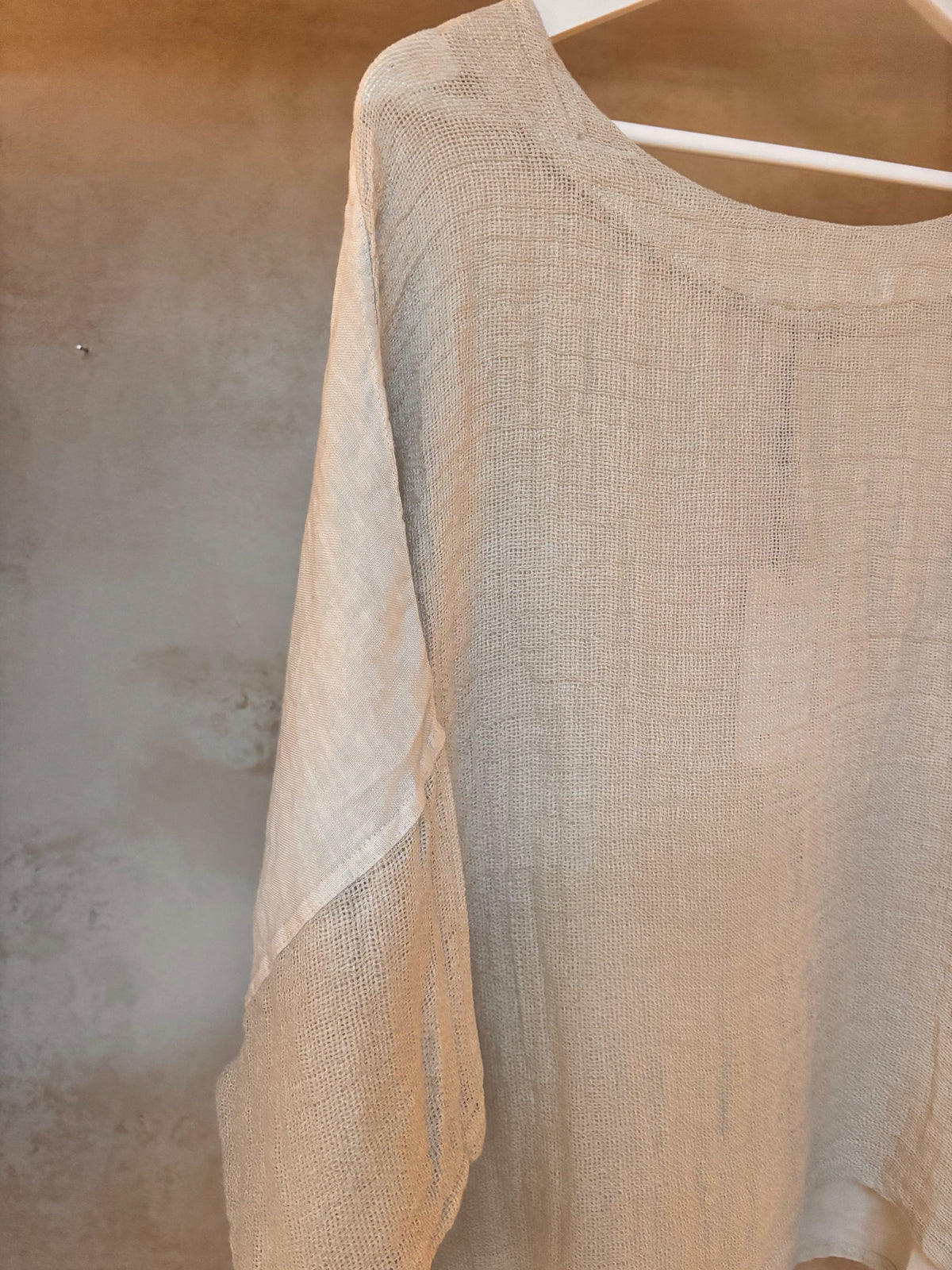 Italian Linen : Audrey : Poncho top, One Size: Beige.