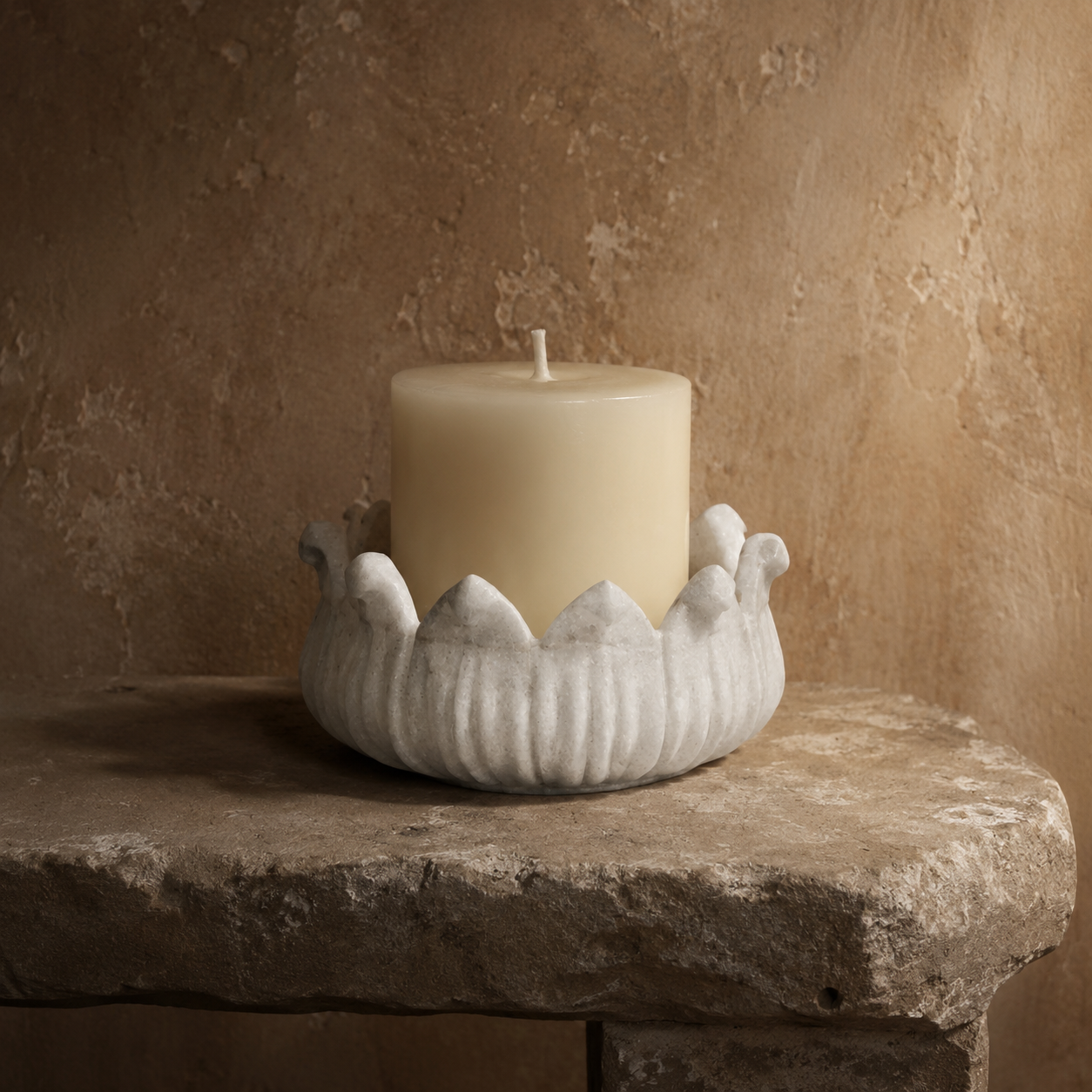 Fleur : Round Lotus Flower Candleholder