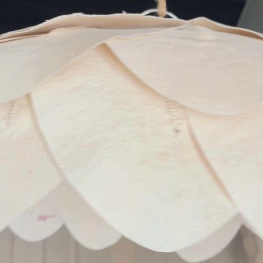 Kapar : Cotton Petal Pendant, 100cm