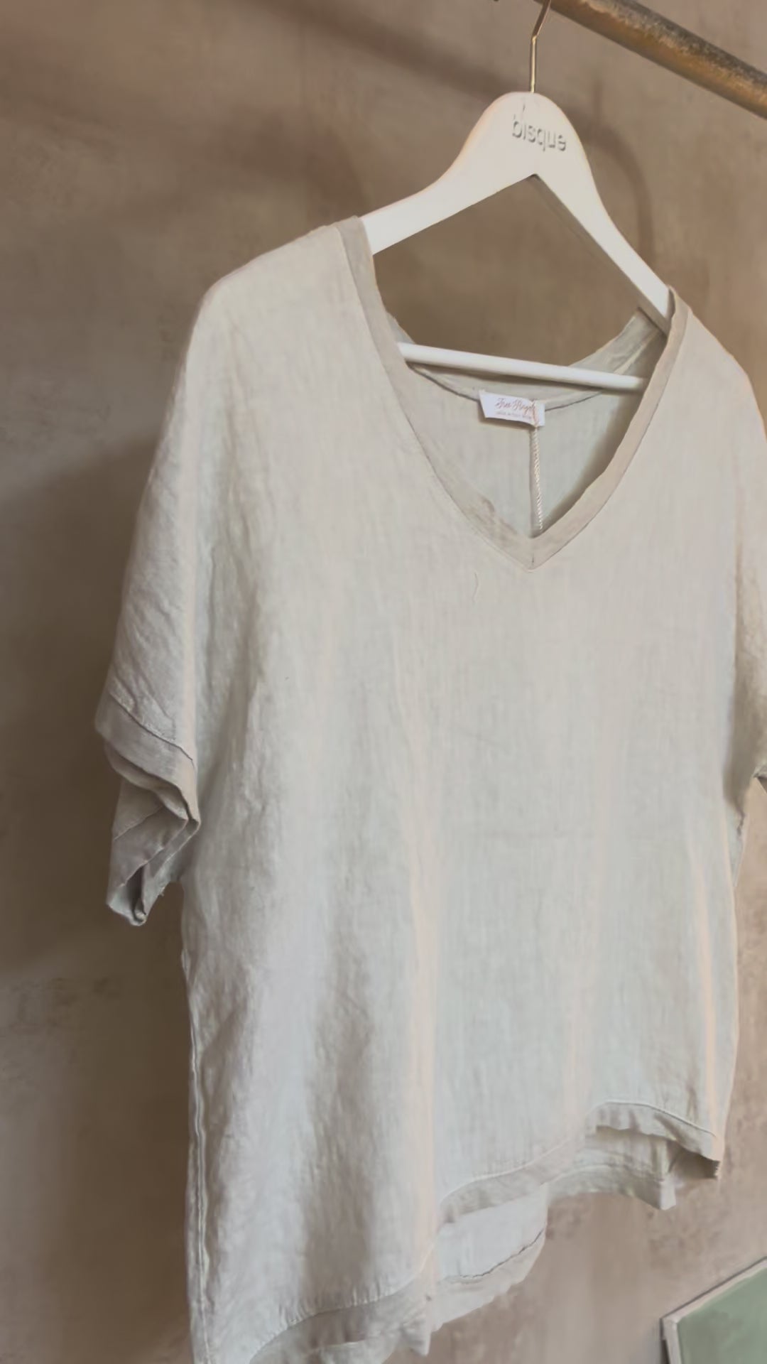 Italian Linen : Armenia : Vneck Loose T-shirt | Sand