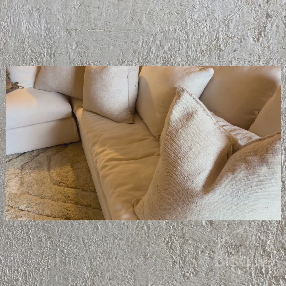 AGATHE. THICK SLUB SILK, VERTICAL THREAD WEAVE. CREAM. 60 X 60 CM