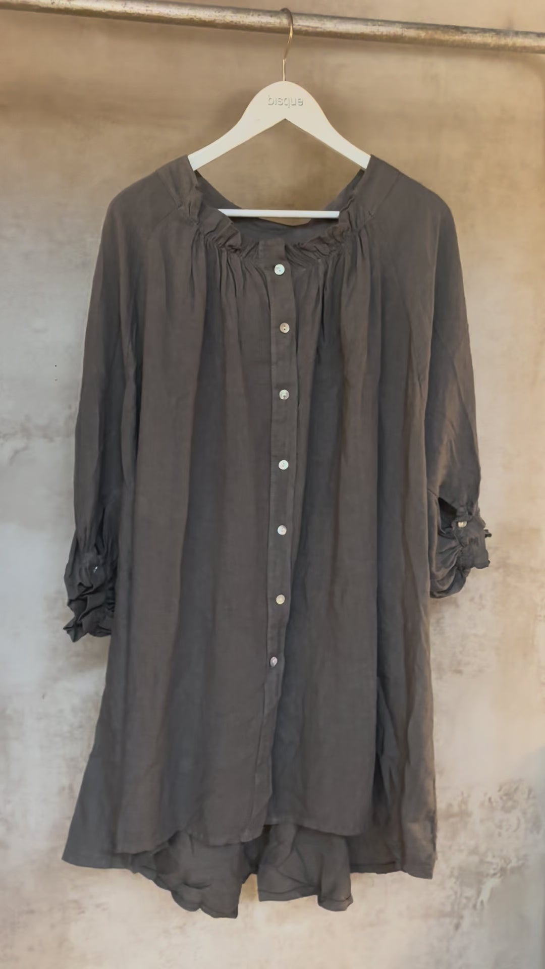 Anais: Italian Linen Top, One Size, Natural.