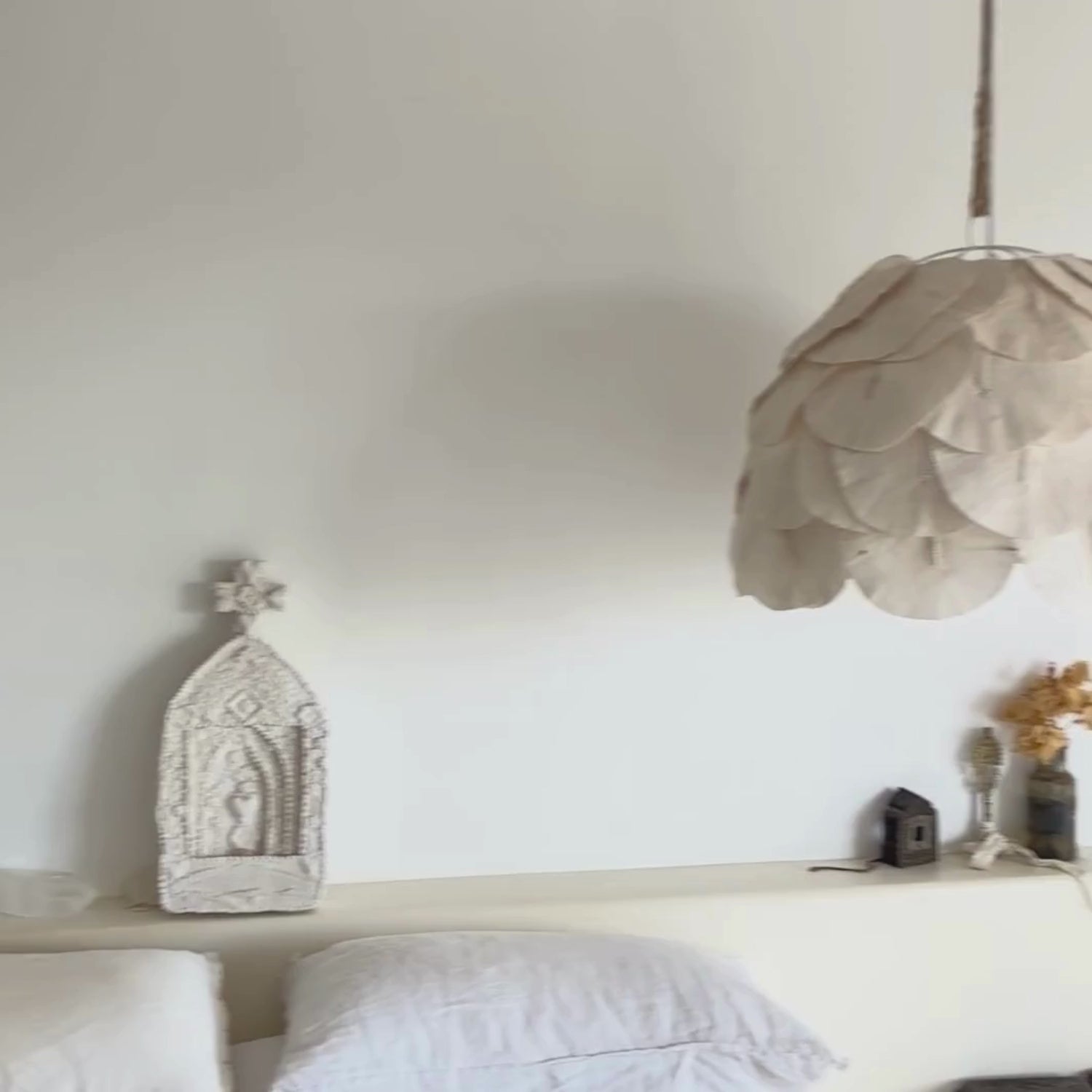 Sofia : Dome Petal Light