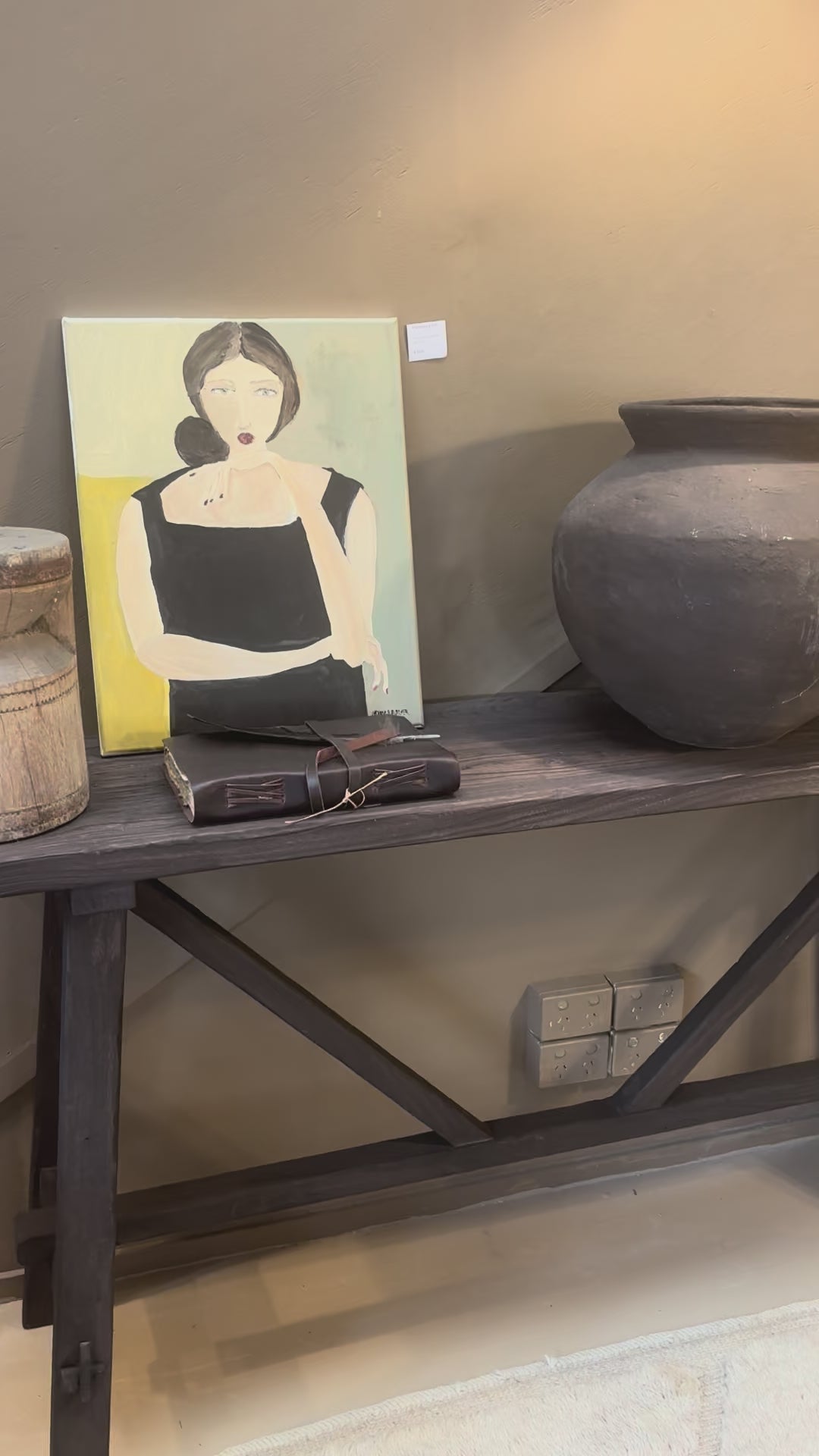 Aubrey : Farmhouse Console, Bleached Old Pine