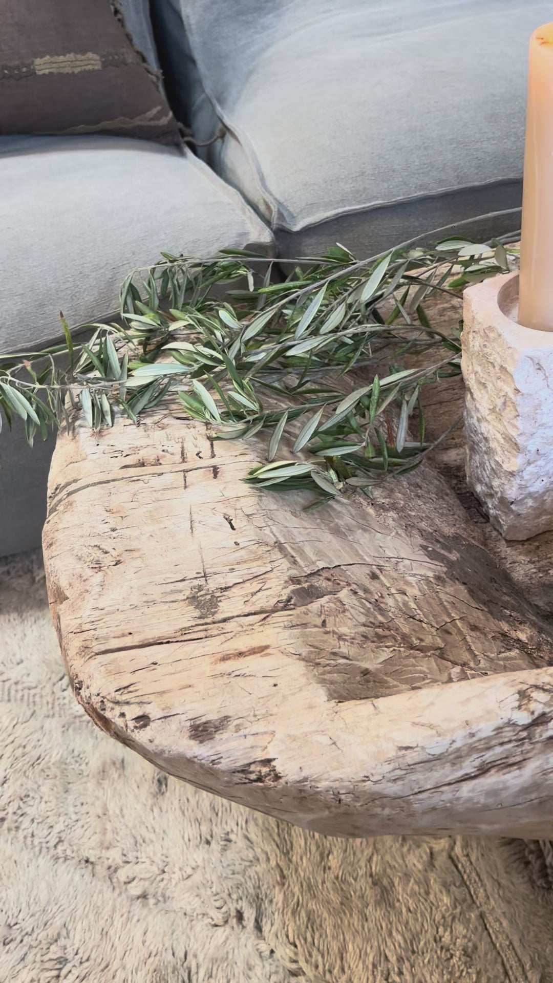 Loana : raw marble candle holder, large