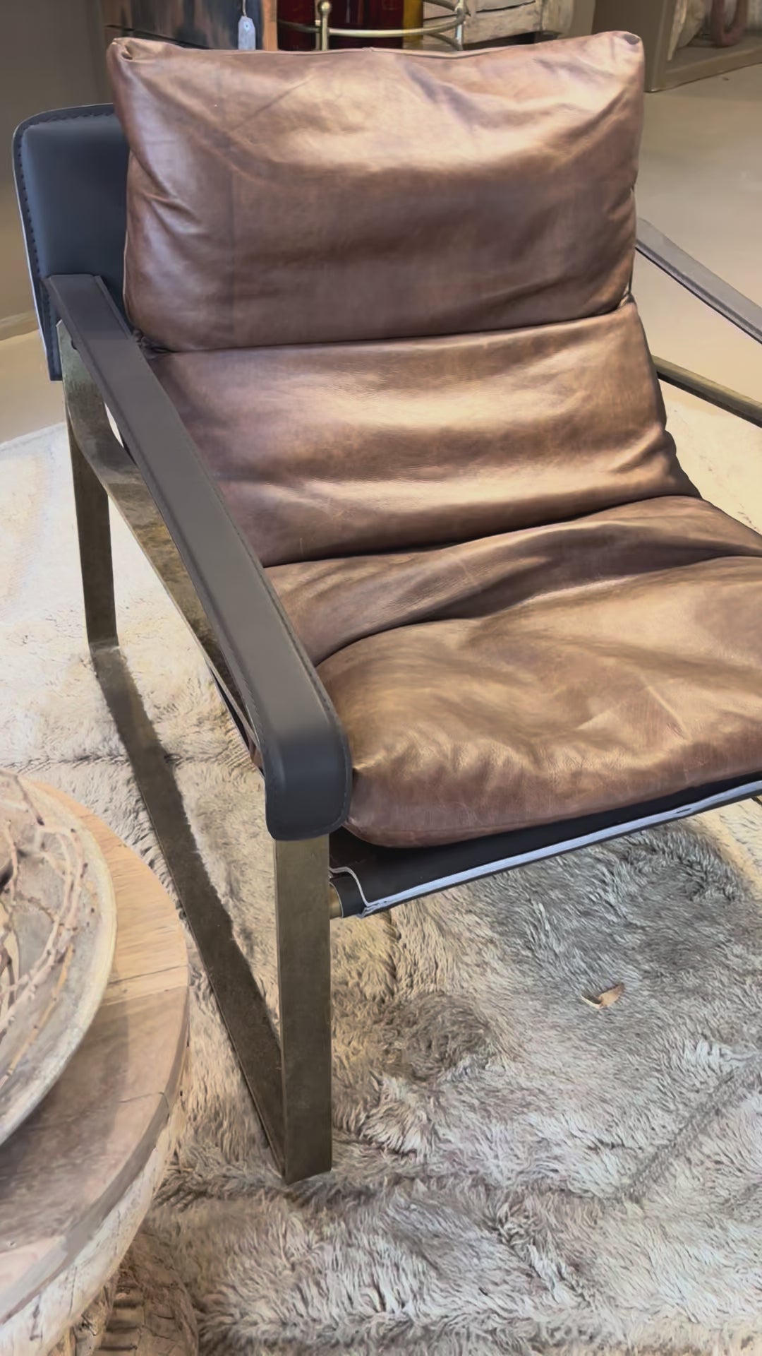 Thomas : Leather Recliner, Brown
