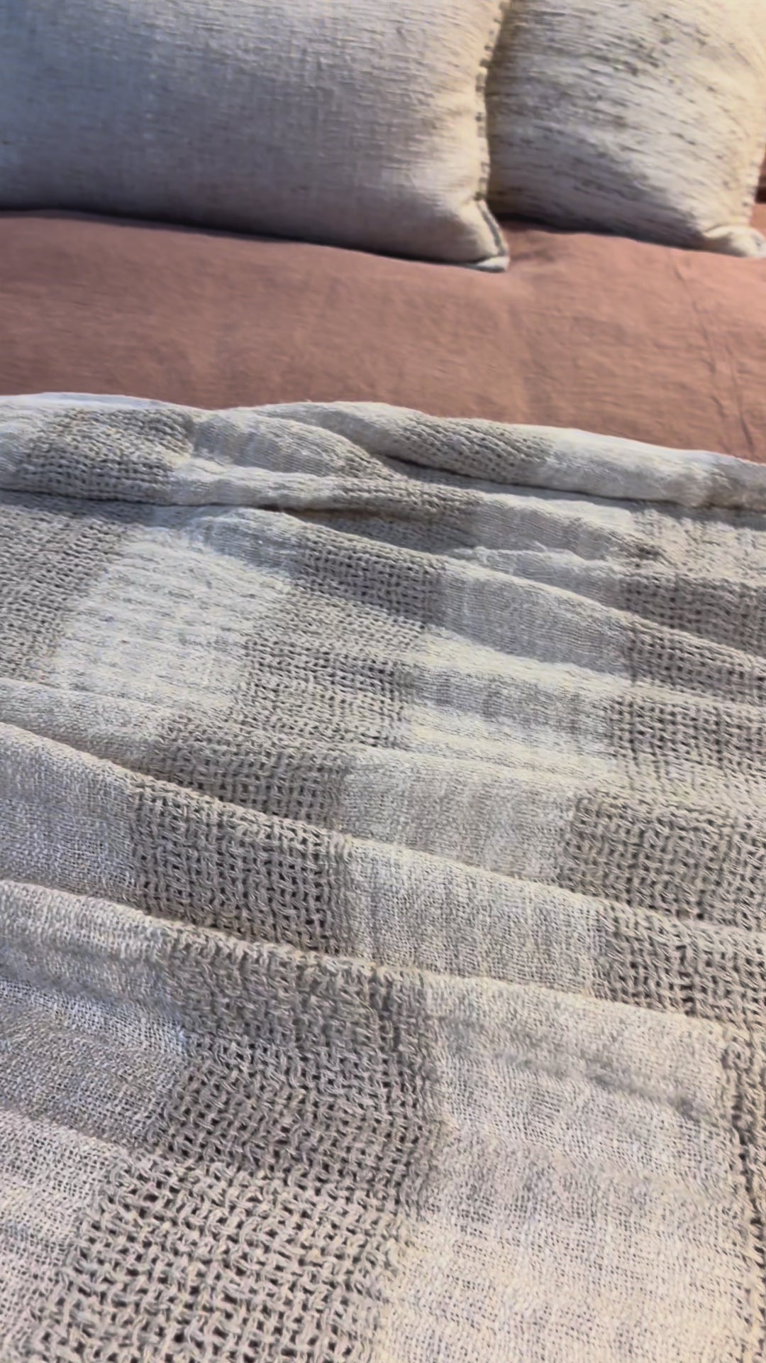 Ombre : Linen Throw | Natural & White