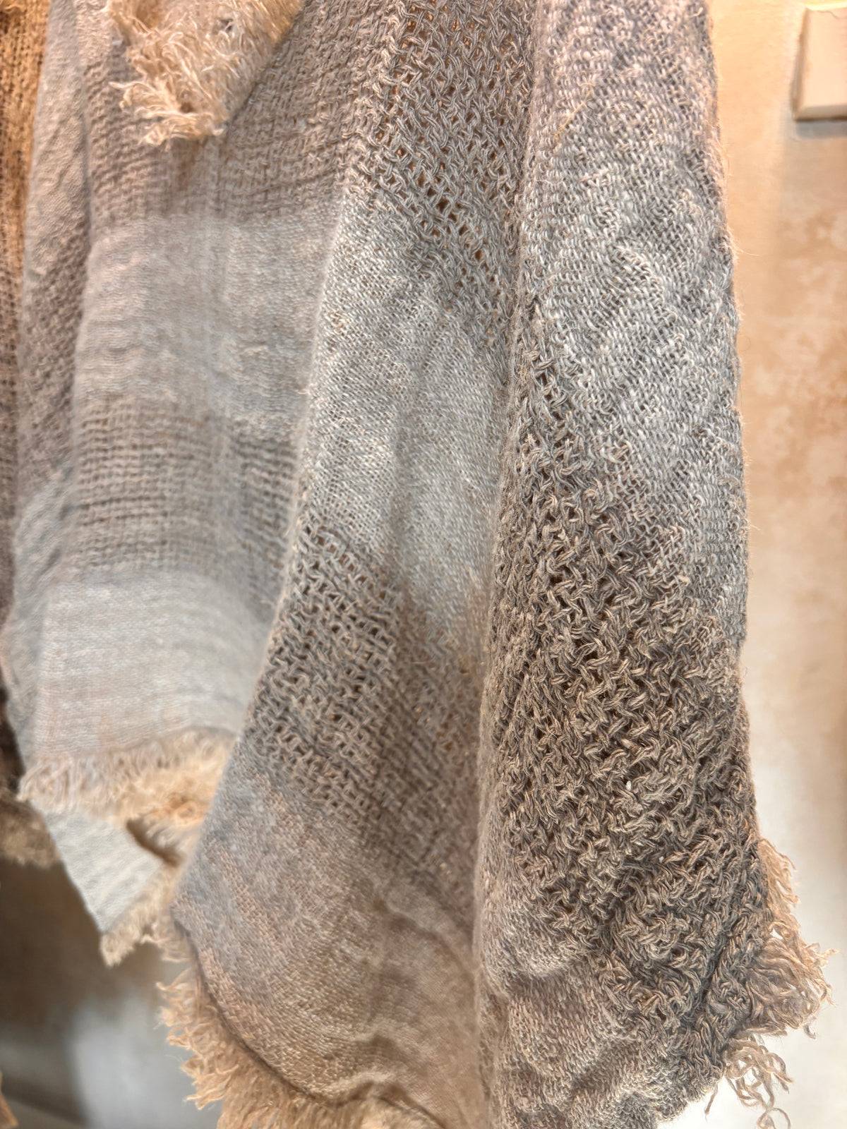 Italian Linen : Saritur :  Loose Top, One Size | Natural & Off White