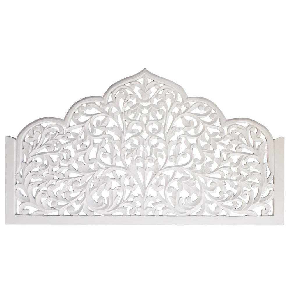 Charlotte Bedhead, Queen