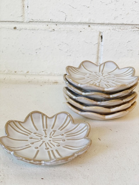 INDIRA TRINKET PLATE.