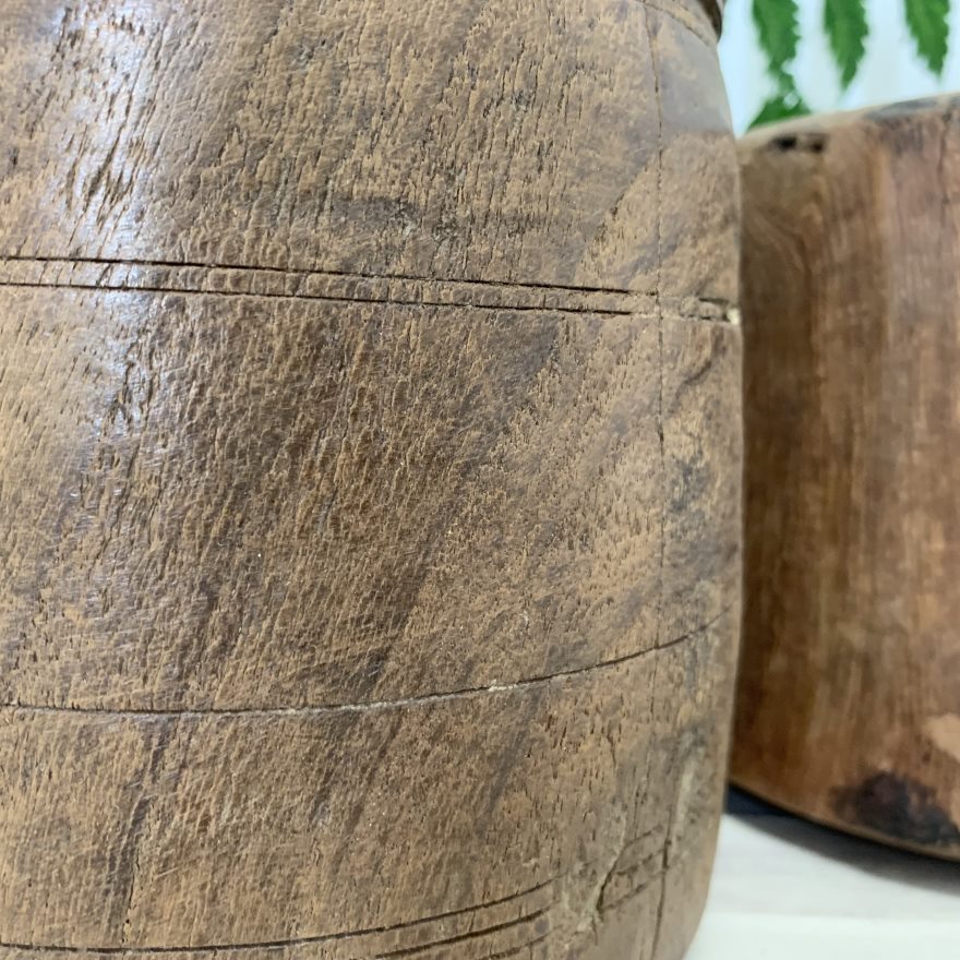 Soma : Wood Antique Pot