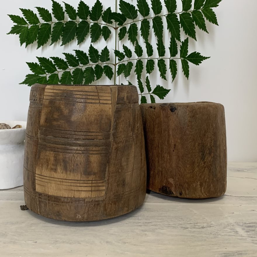 Soma : Wood Antique Pot