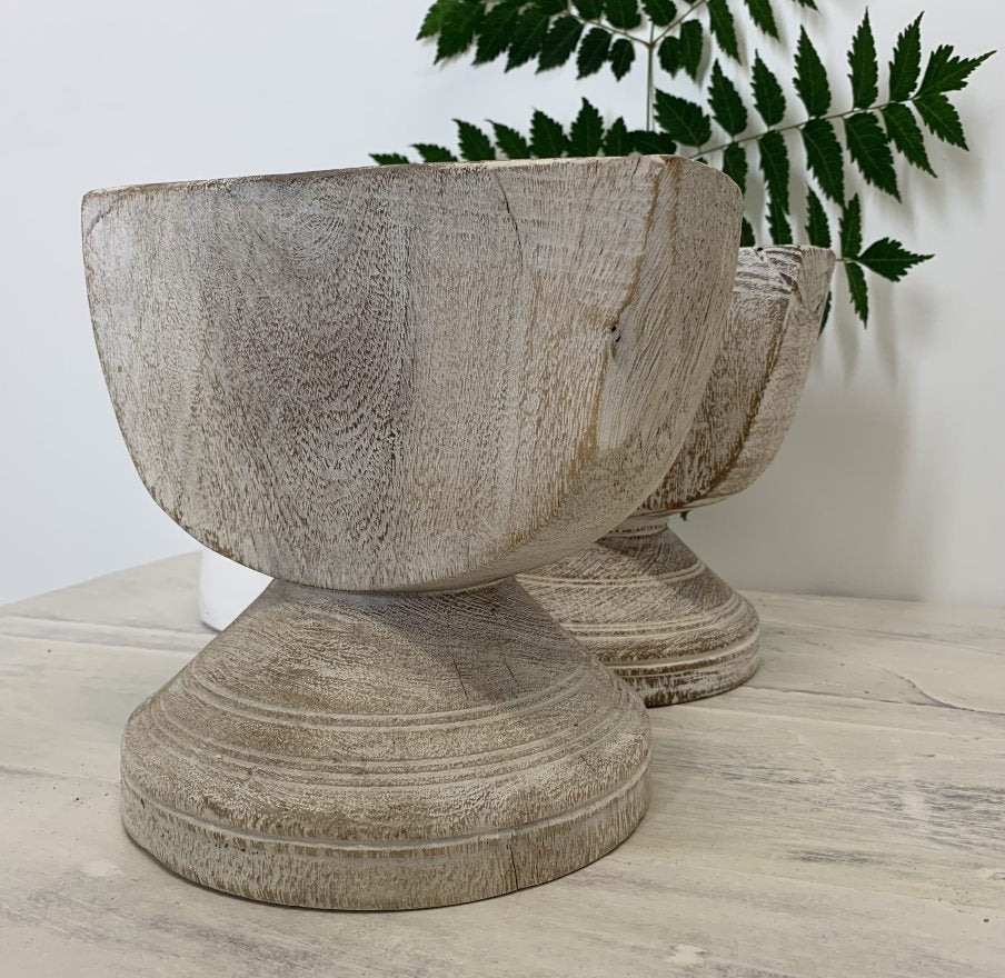 Delan : Wooden Seeder, Whitewashed