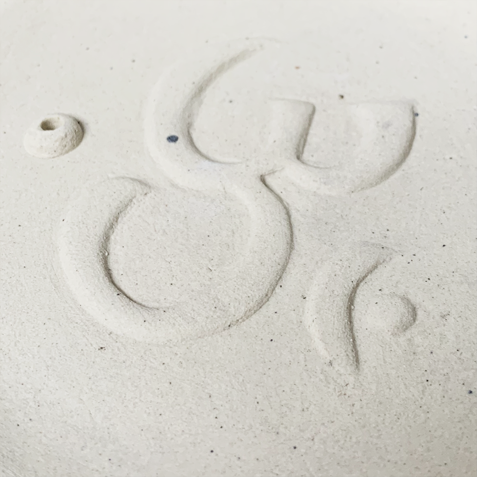 Om : Ceramic Round Incense Holder