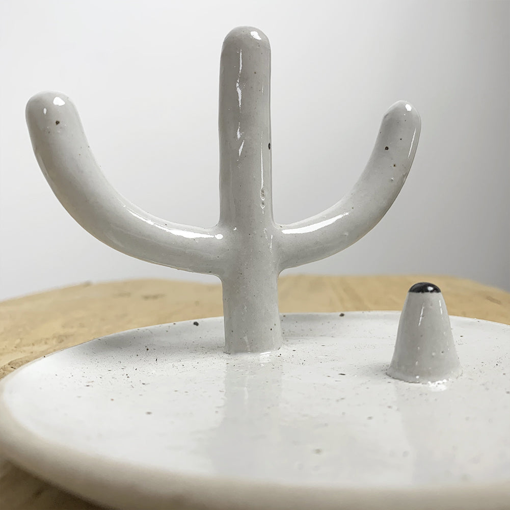 Mera : Ceramic Cactus Jewellery Holder