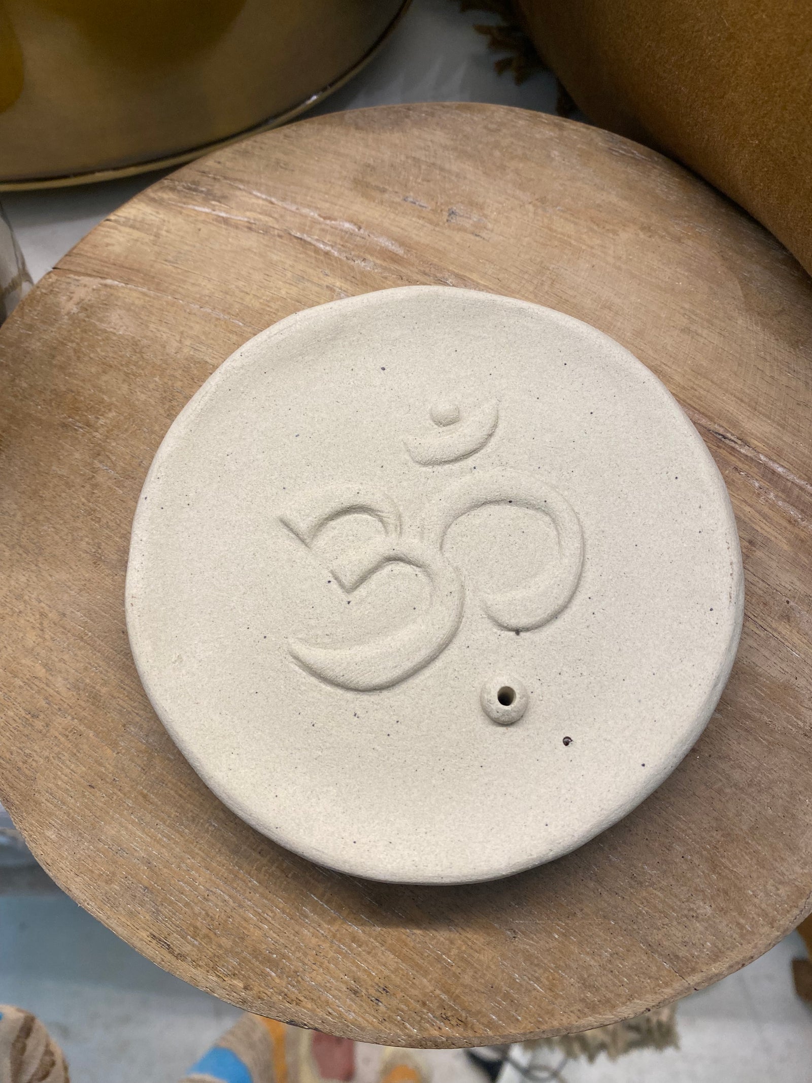 Om : Ceramic Round Incense Holder