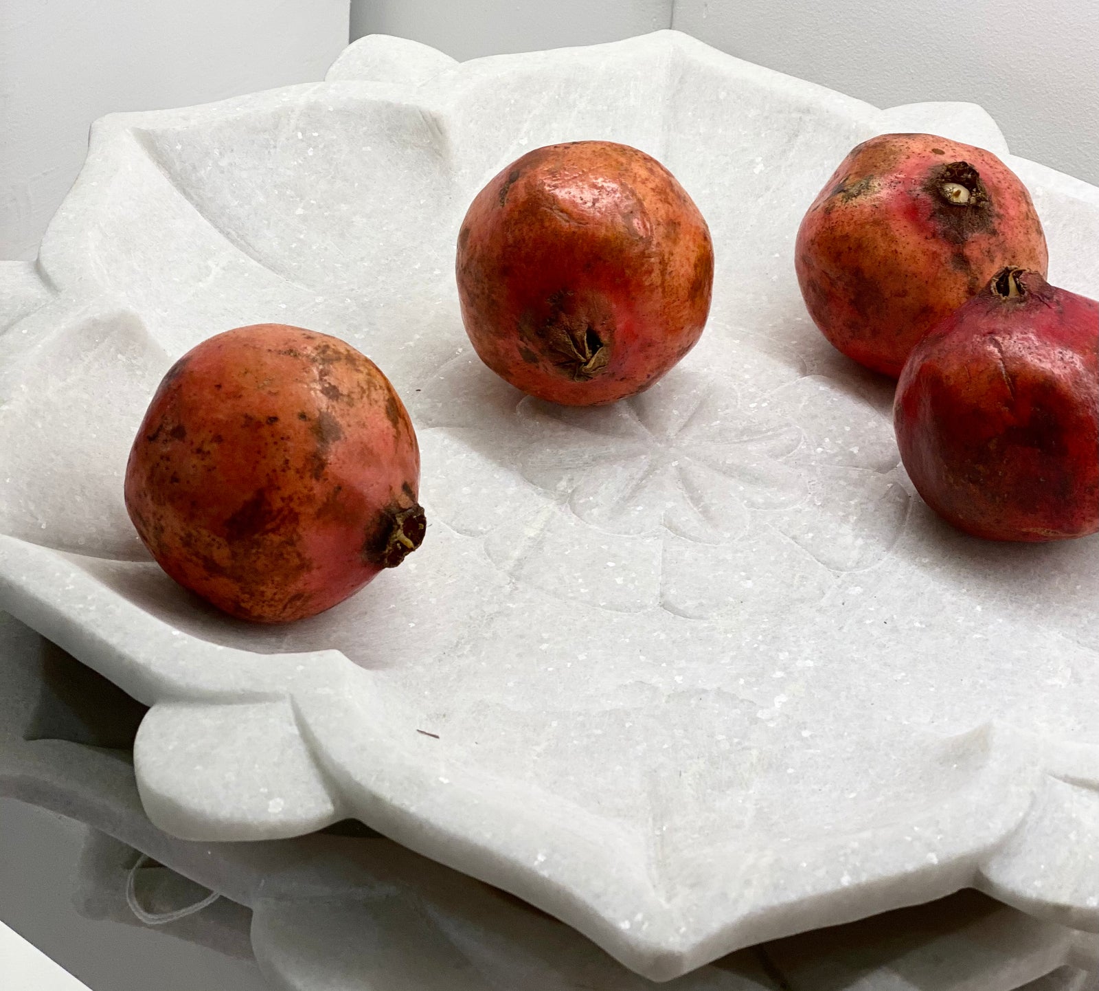 Urli : Marble Flower Platter