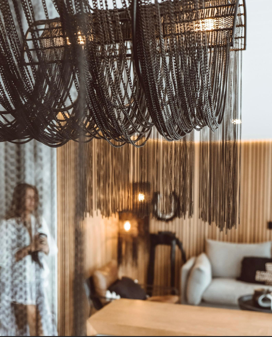 Wave Metal Chain Chandelier, Black