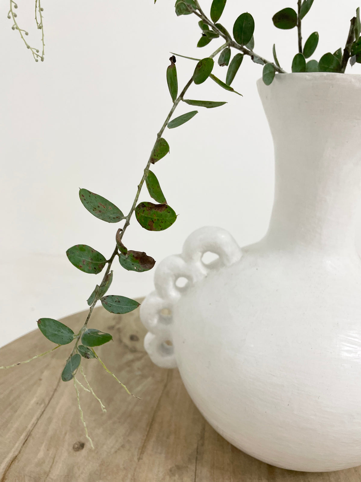 Frill : Vase White