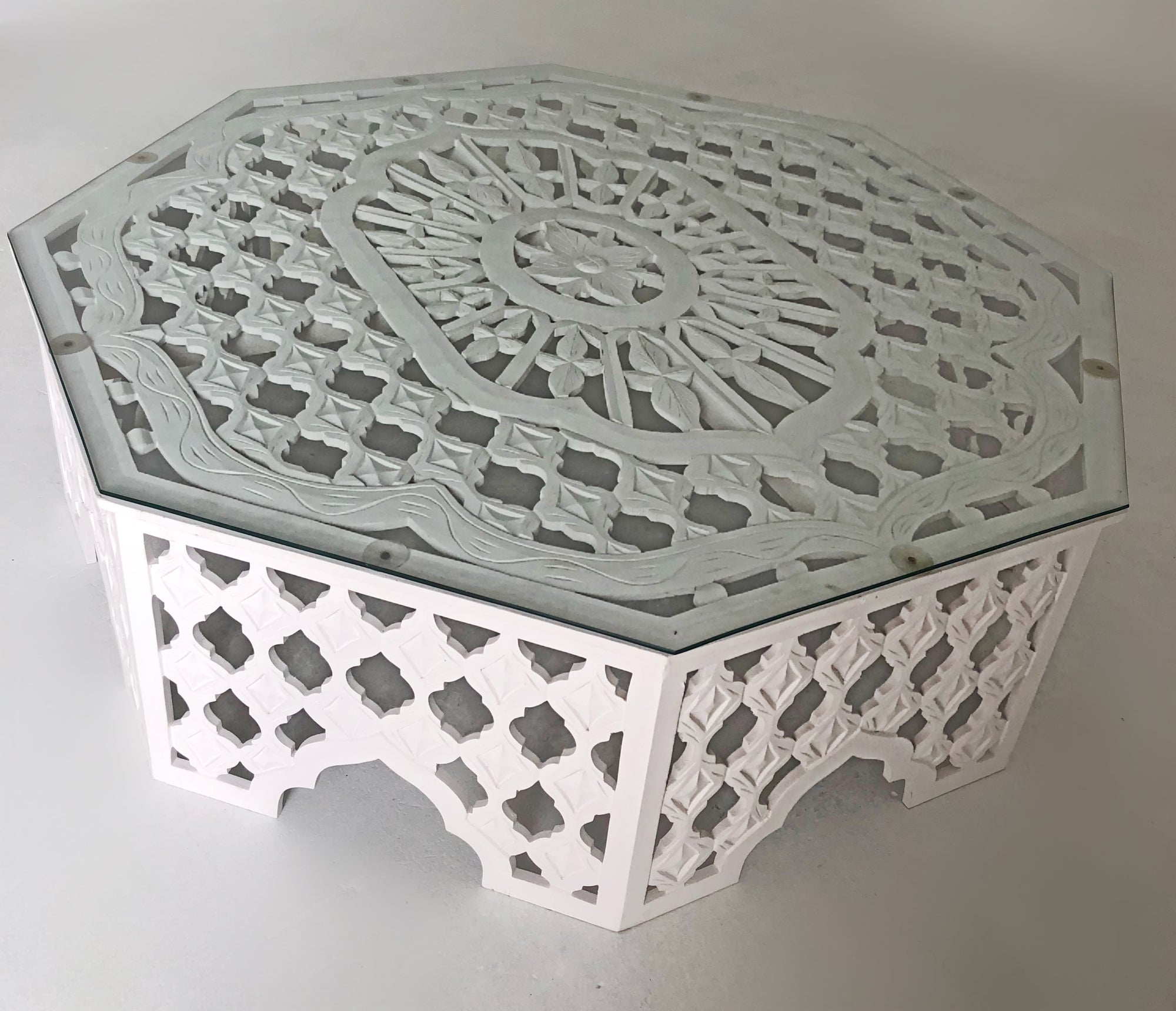 Camilla : Carved White Coffee Table