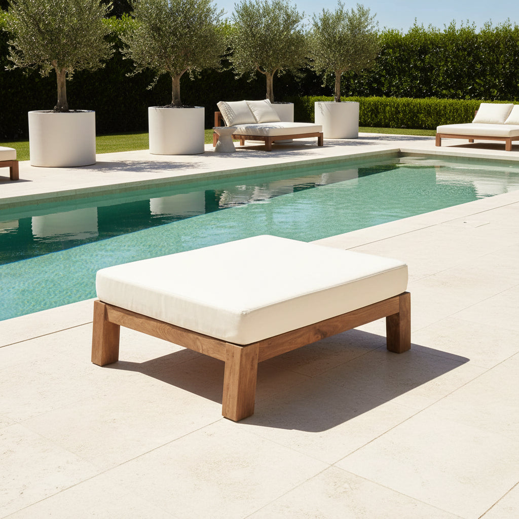 Banyu : Teak Outdoor Ottoman