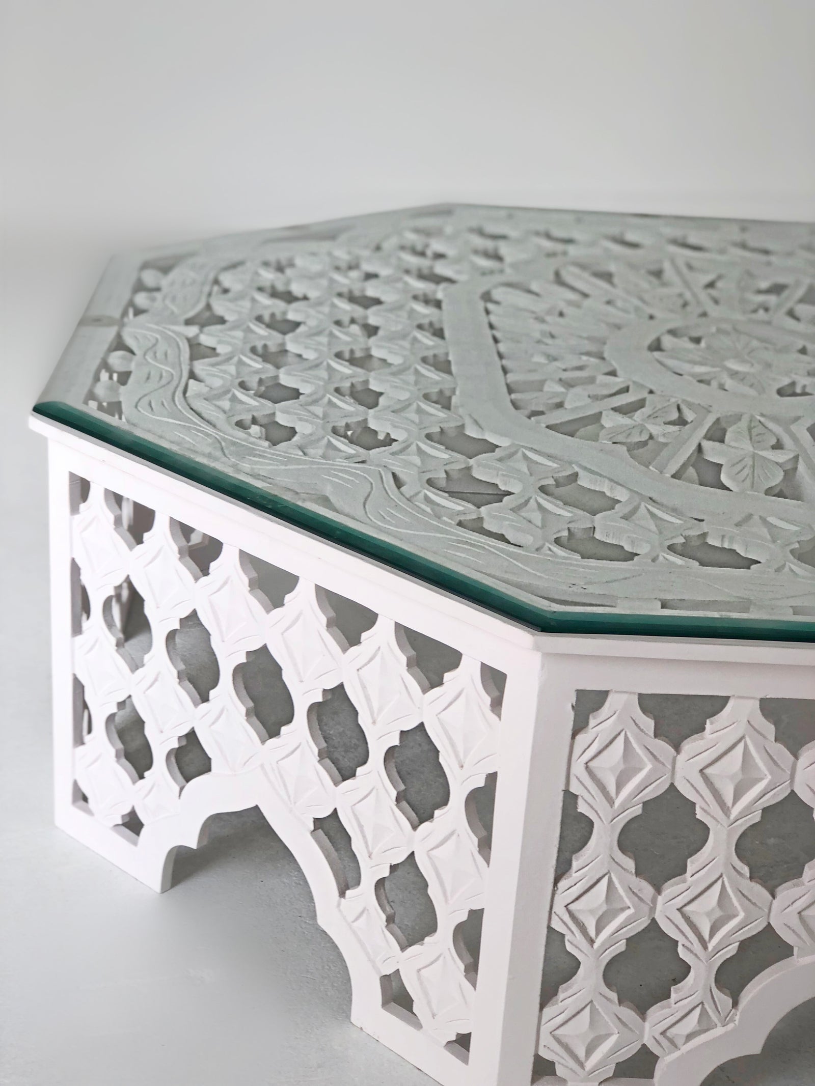 Camilla : Carved White Coffee Table